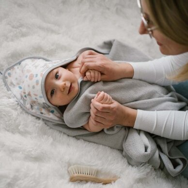 BabyOno rankšluostis su gobtuvu frotinis 100x100 pilkas 1552/03 5