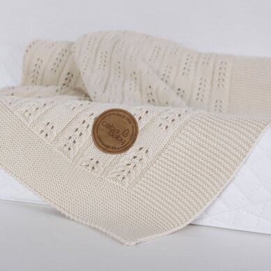 Knitted blanket in gift box (90x90) Herringbone beige 2