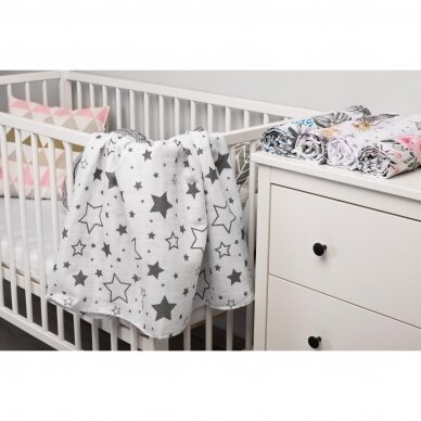 Muslin swaddle blanket – stars 2